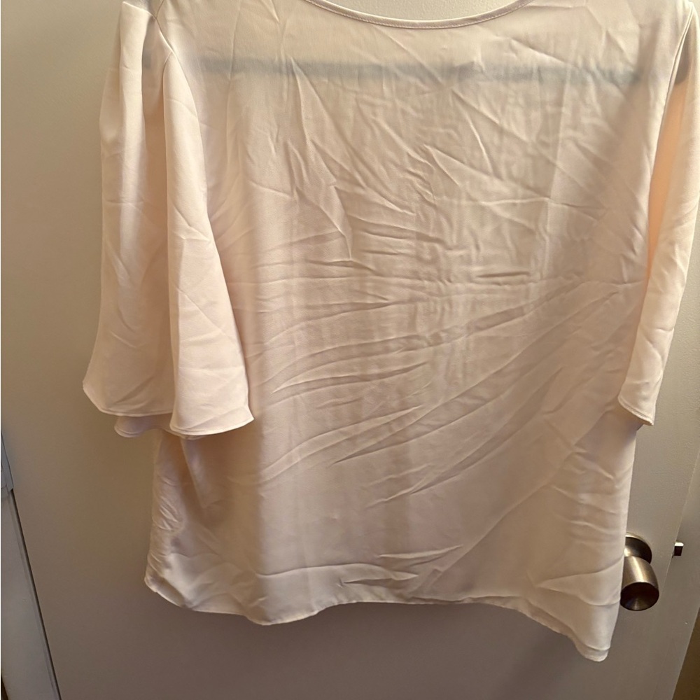 LOFT Cream Long Sleeve Women's Top
